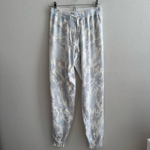 Central Park West Verbena Jogger - Size M - Picture 4 of 8